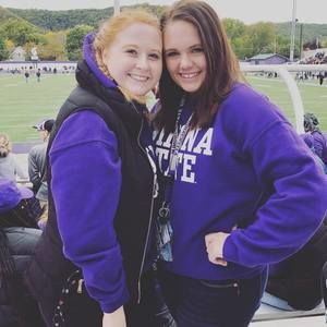 Meet your Posher, Abbey